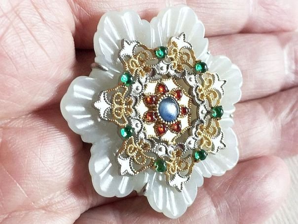 Jewelry 15 – (3039)